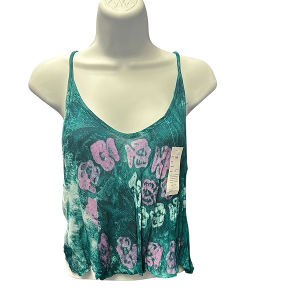 India Boutique Tops - India Boutique Tye-Dye Top. 13035A. CL/GR04